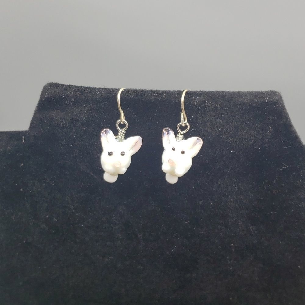 Rabbit women's white fishhook earrings